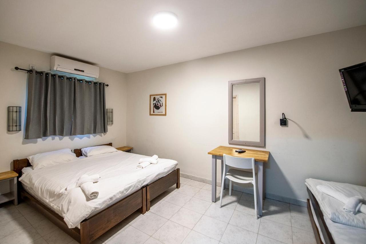 כפר הנופש קיבוץ גדות Kibbutz Gadot Galilean Resort Eksteriør billede