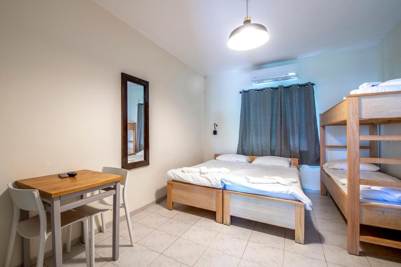 כפר הנופש קיבוץ גדות Kibbutz Gadot Galilean Resort Eksteriør billede