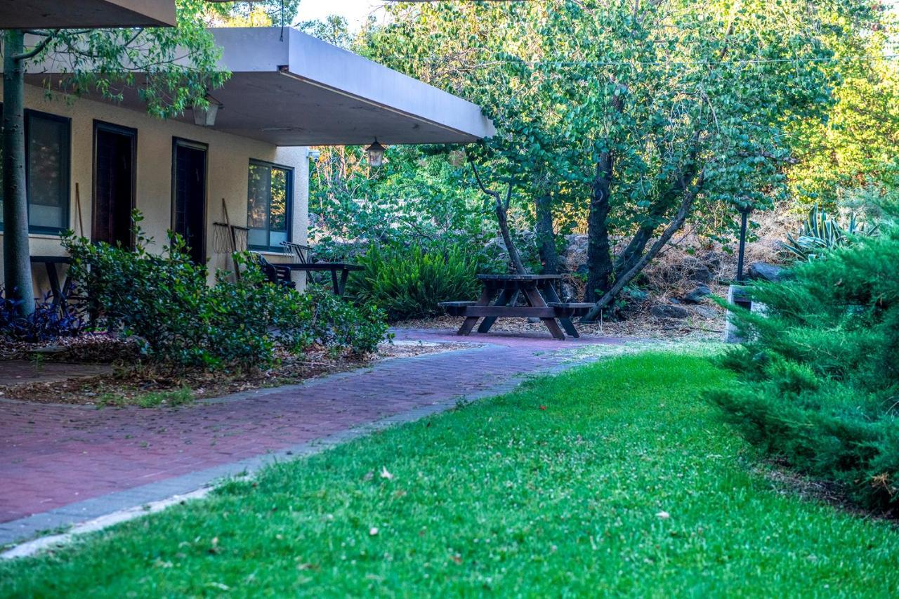 כפר הנופש קיבוץ גדות Kibbutz Gadot Galilean Resort Eksteriør billede