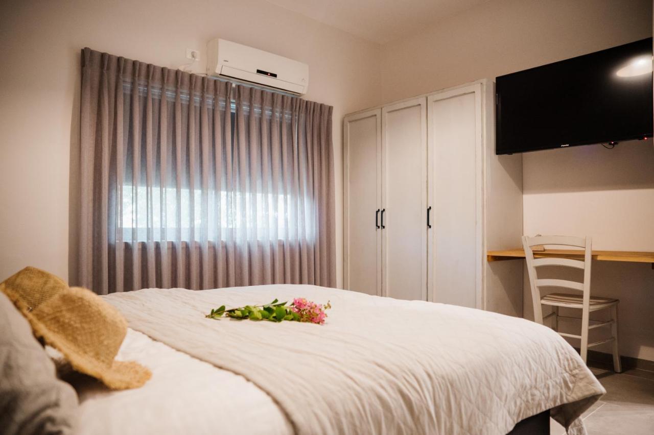 כפר הנופש קיבוץ גדות Kibbutz Gadot Galilean Resort Eksteriør billede